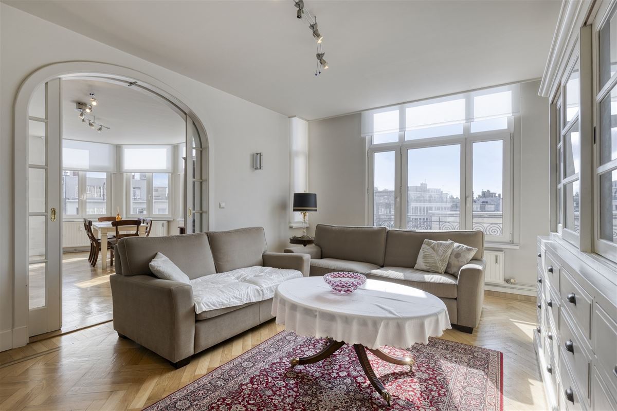 Uniek hoekappartement van 240 m²