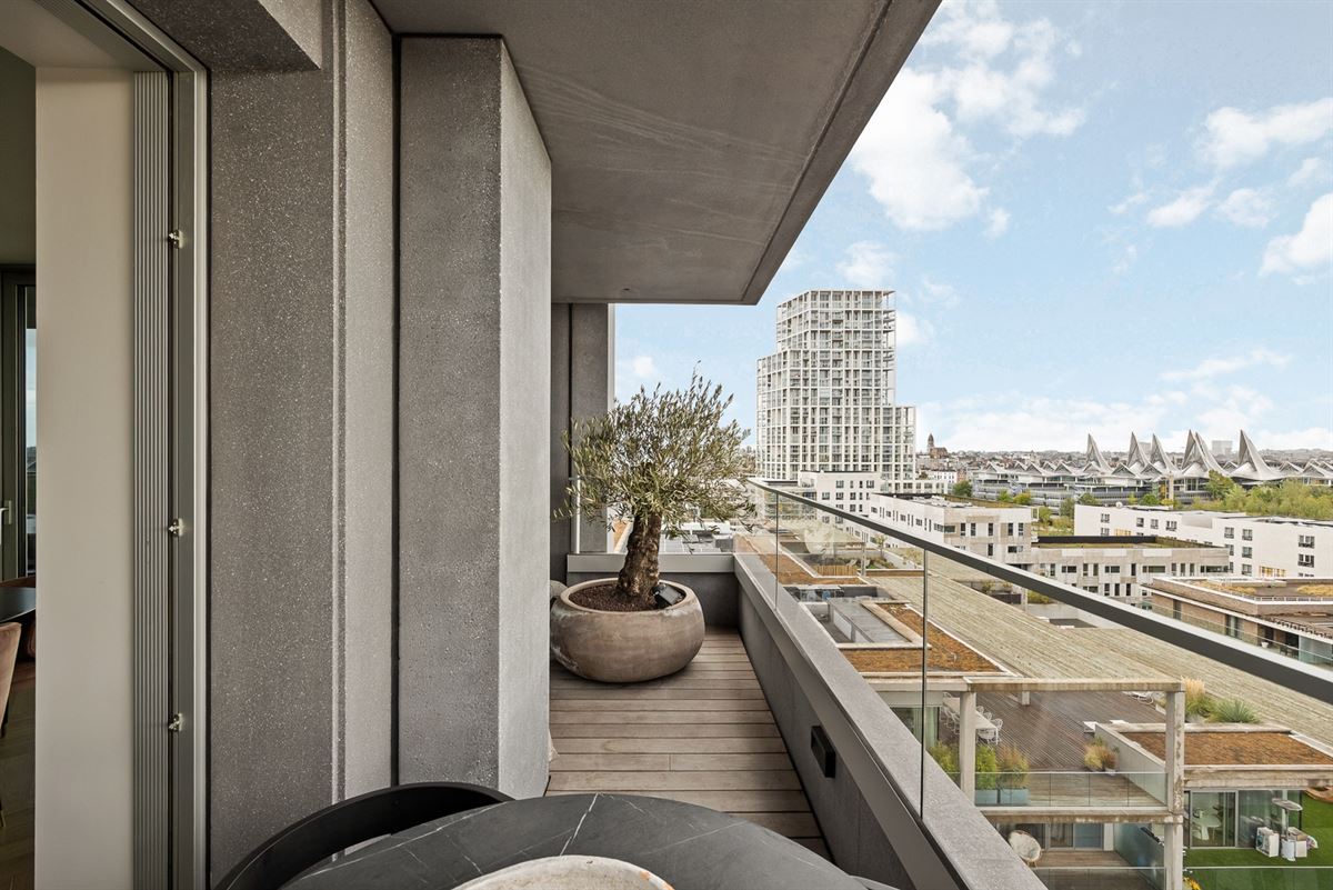 Exclusief Appartement met Panoramisch Zicht op Nieuw Zuid