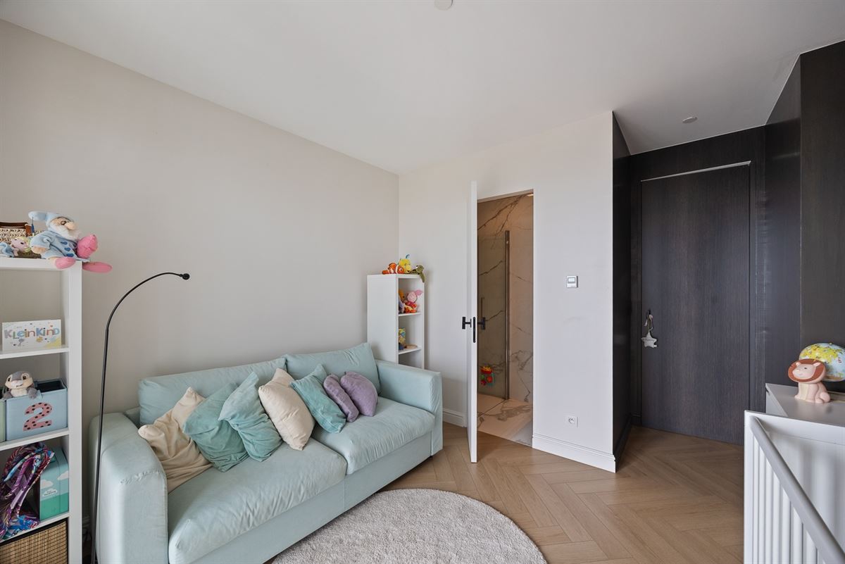 Exclusief Appartement met Panoramisch Zicht op Nieuw Zuid