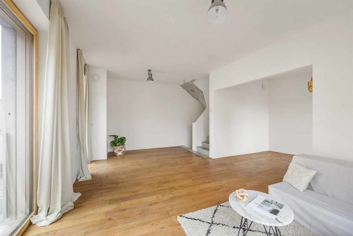 Lichtrijke en Energiezuinige Gezinswoning met Dakterras