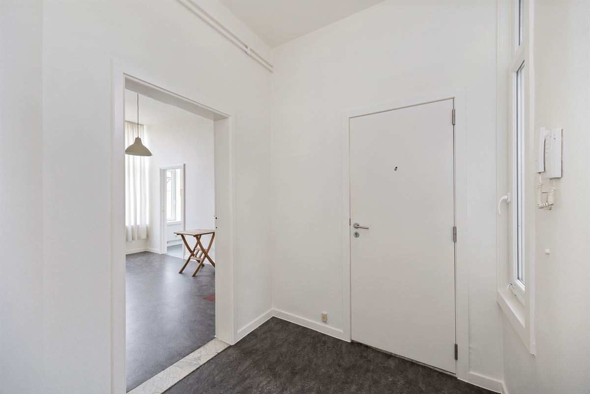 Instapklaar appartement aan de Dageraadplaats