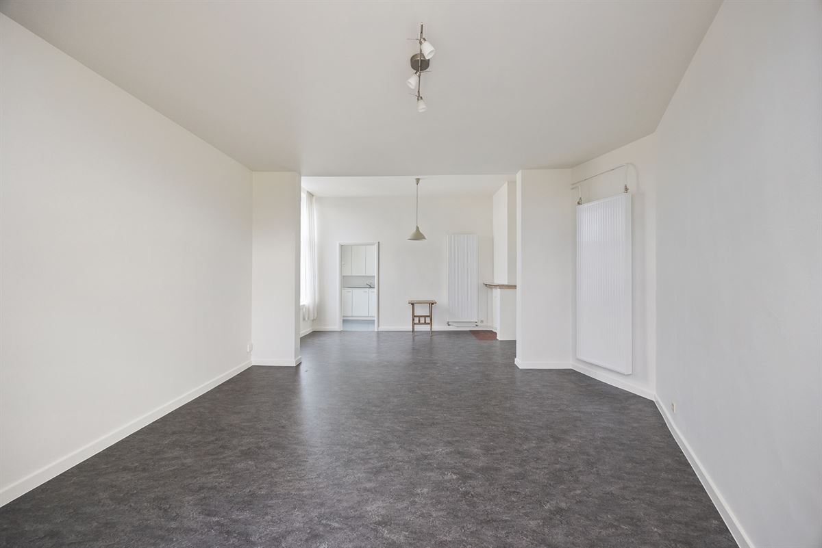 Instapklaar appartement aan de Dageraadplaats