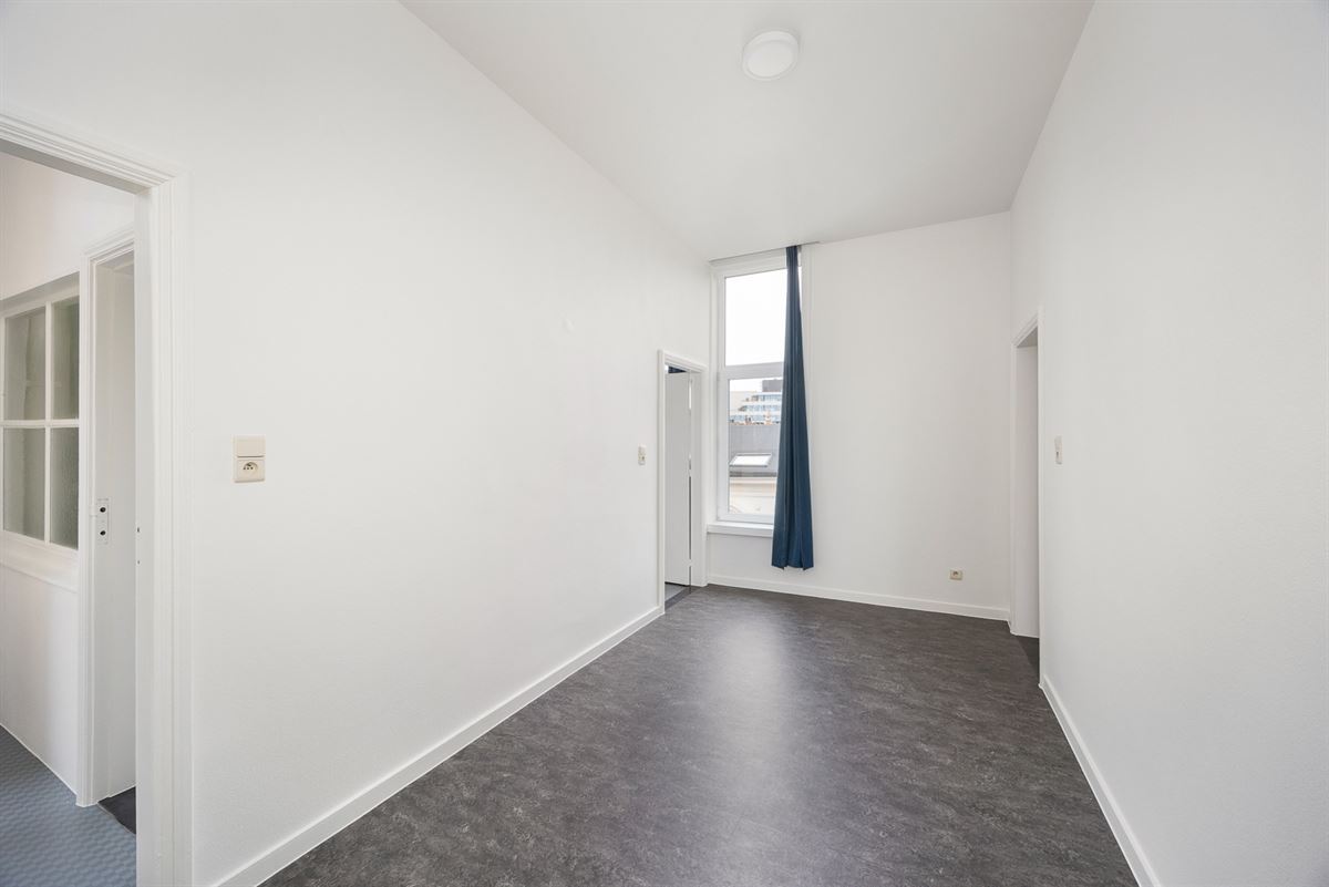 Instapklaar appartement aan de Dageraadplaats