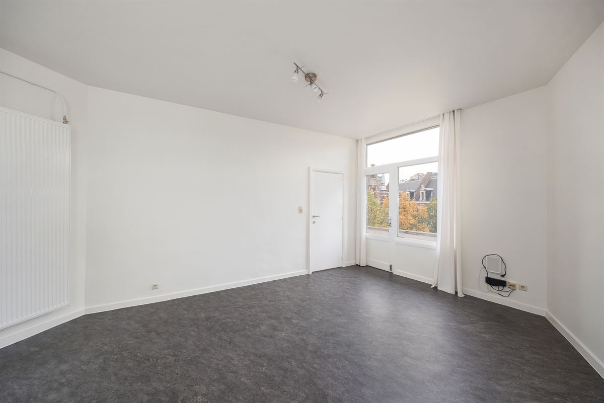 Instapklaar appartement aan de Dageraadplaats