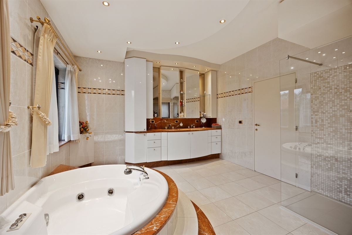 Exclusieve ruime villa te Wilrijk - Edegem