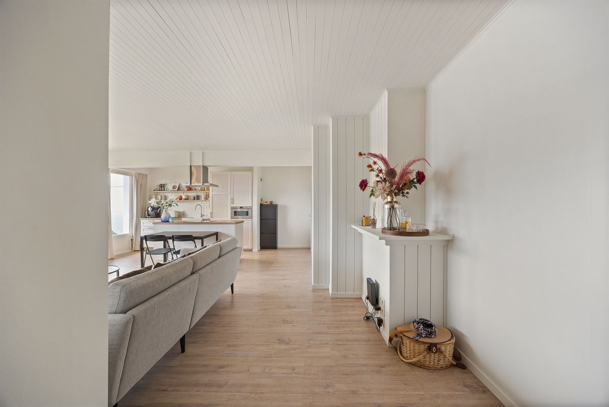 Lichtrijk Appartement met Panoramisch Uitzicht op Antwerpen