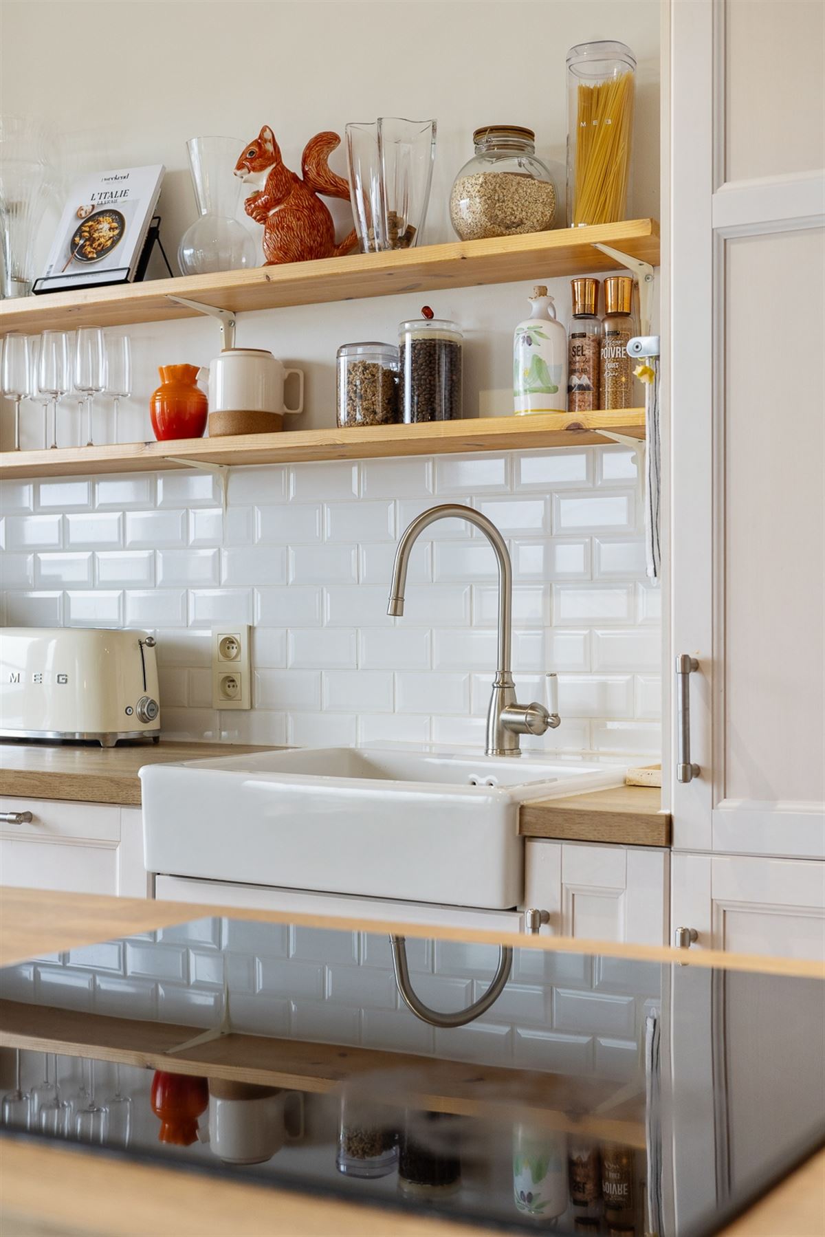 Lichtrijk Appartement met Panoramisch Uitzicht op Antwerpen