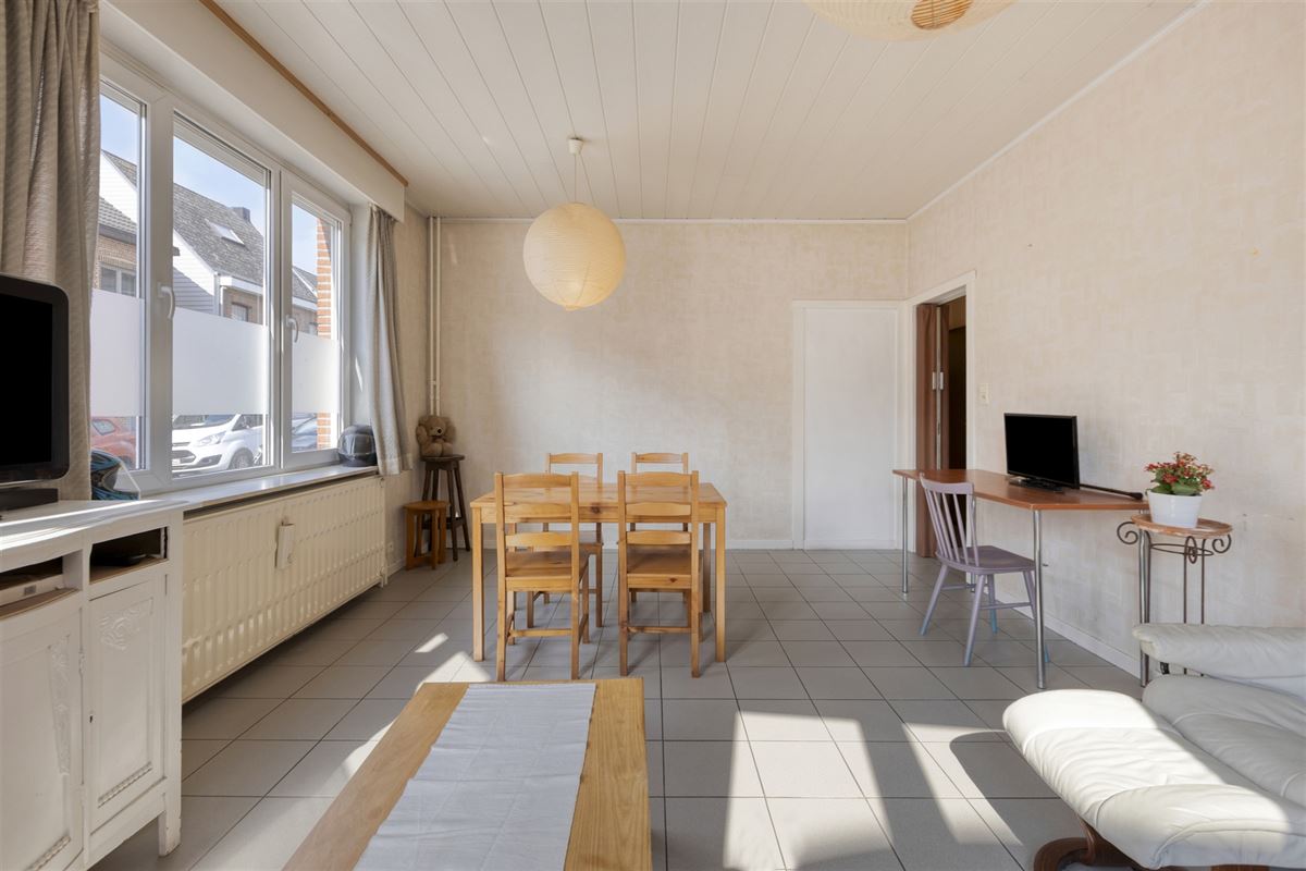 Te Renoveren Meergezinswoning met Garage
