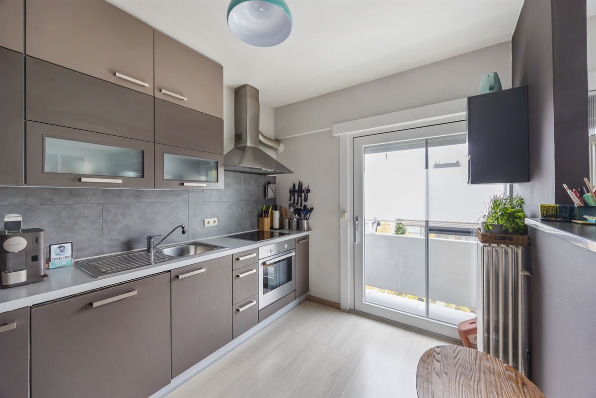 Appartement met Terras, Garage en Tuin in Neerlandwijk