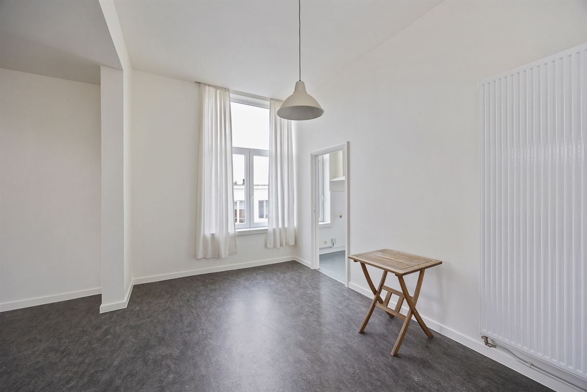 Instapklaar appartement aan de Dageraadplaats