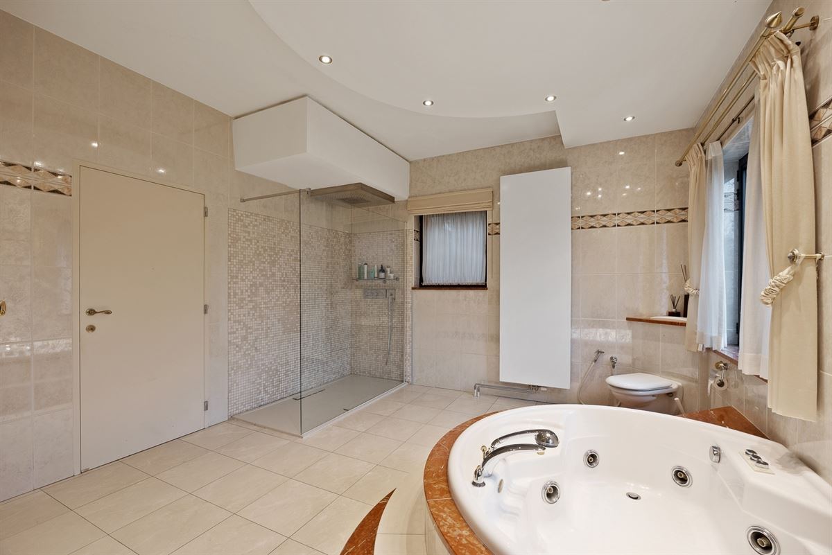 Exclusieve ruime villa te Wilrijk - Edegem