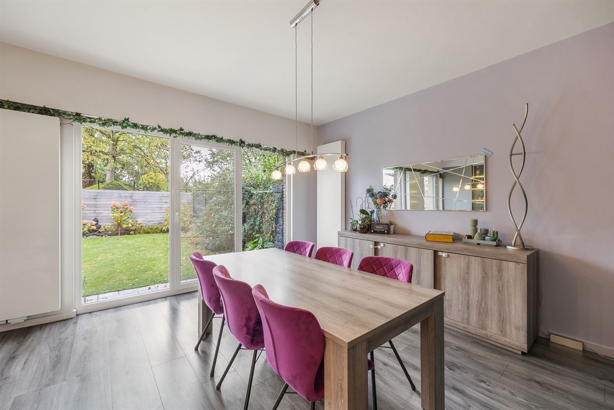 Instapklare halfopen bebouwing te Molenveld