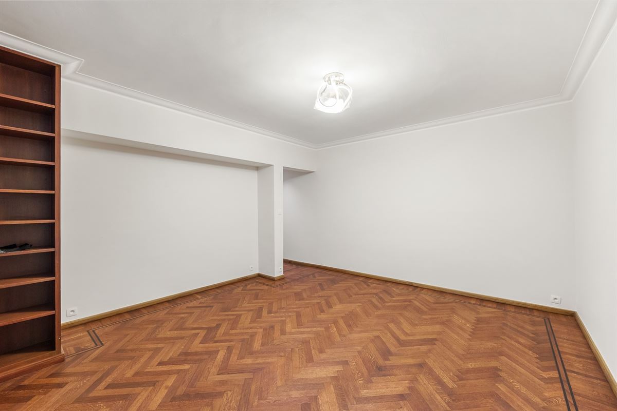 Karaktervolle Villa 1951 met Zuidwestgerichte Tuin