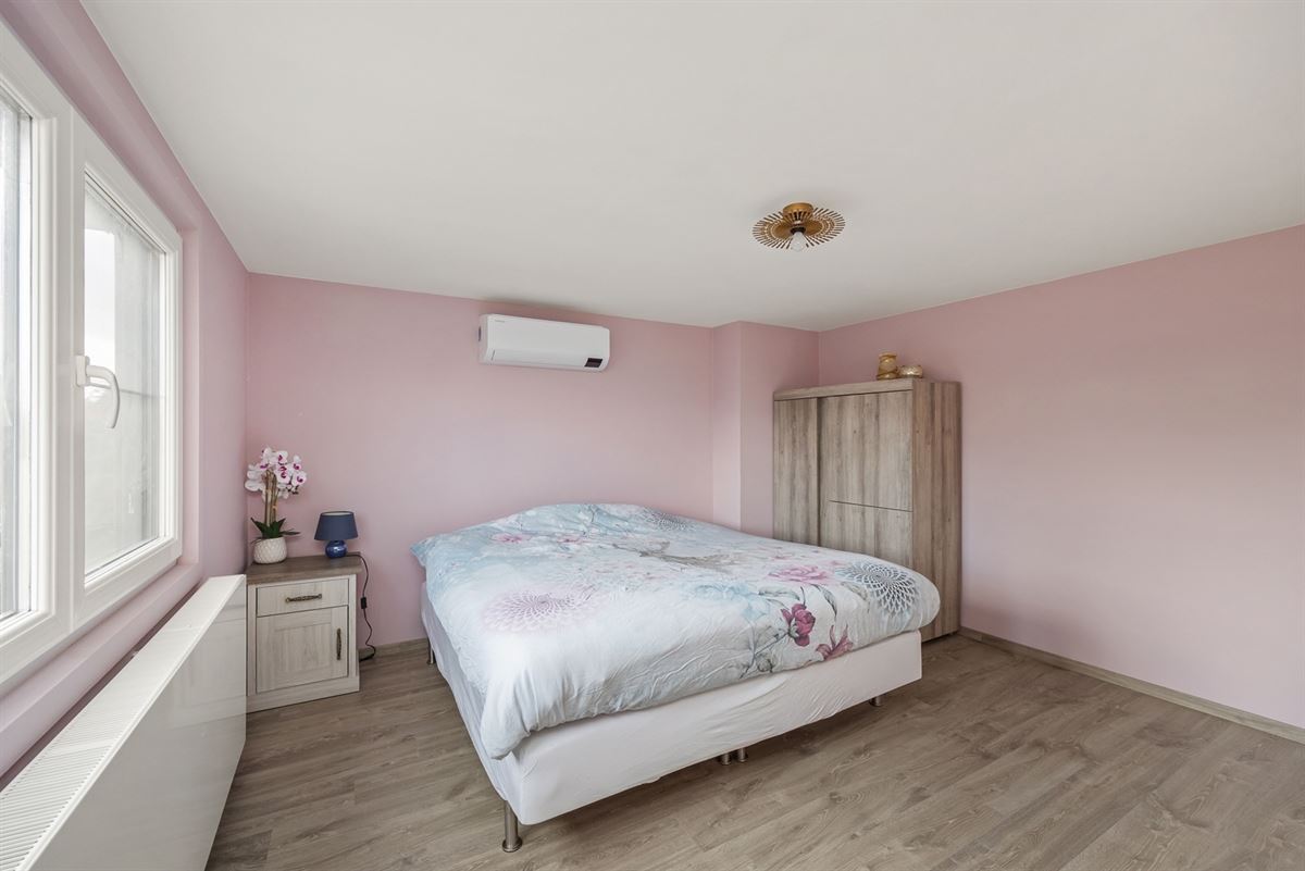 Instapklare halfopen bebouwing te Molenveld