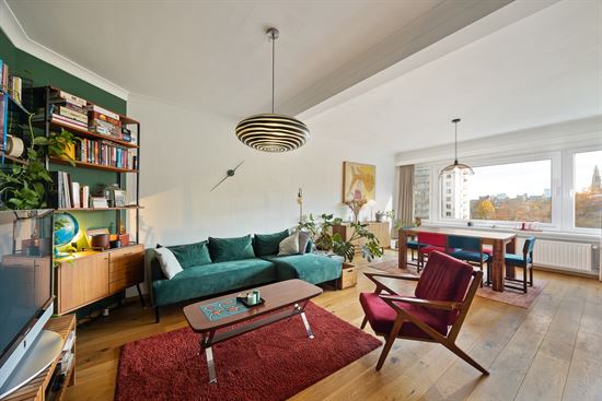 Licht en Energiezuinig Appartement met Uitzicht op Antwerpen