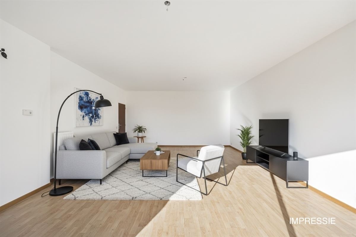 Rustig Gelegen Appartement met 2 Terrassen en Garage