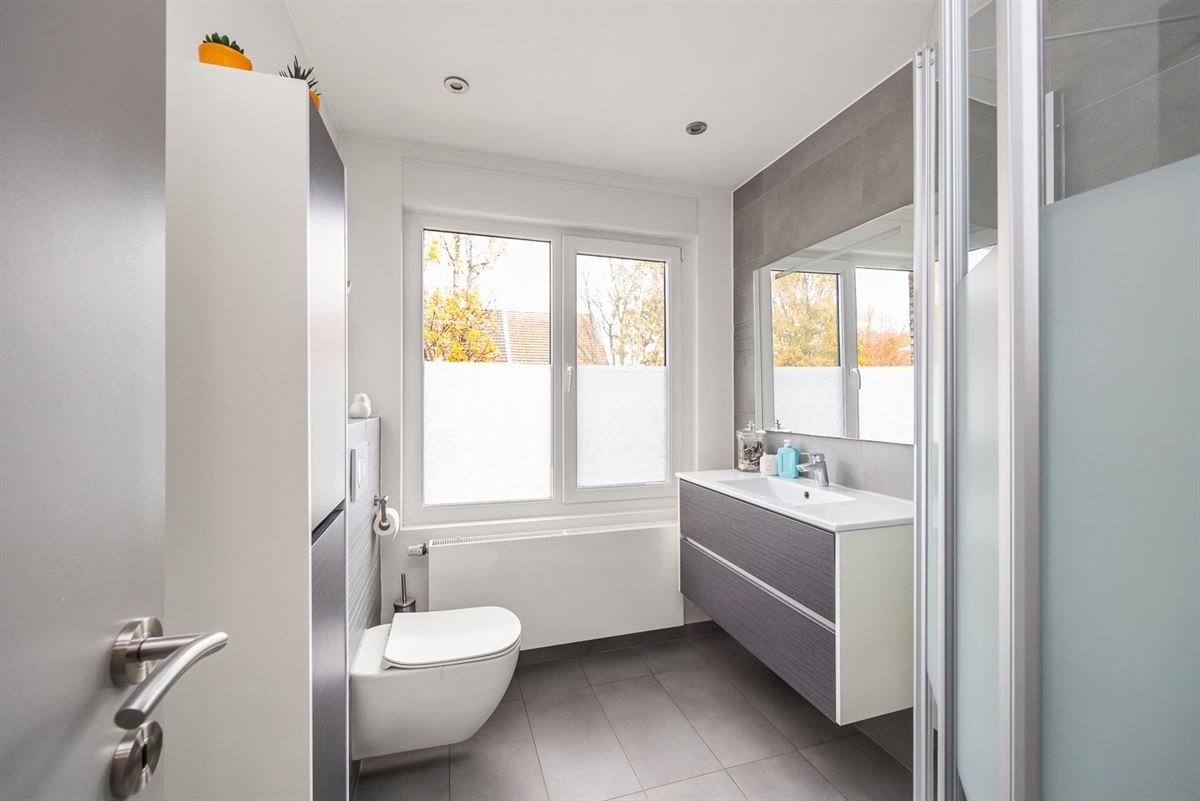 Instapklare halfopen bebouwing te Molenveld