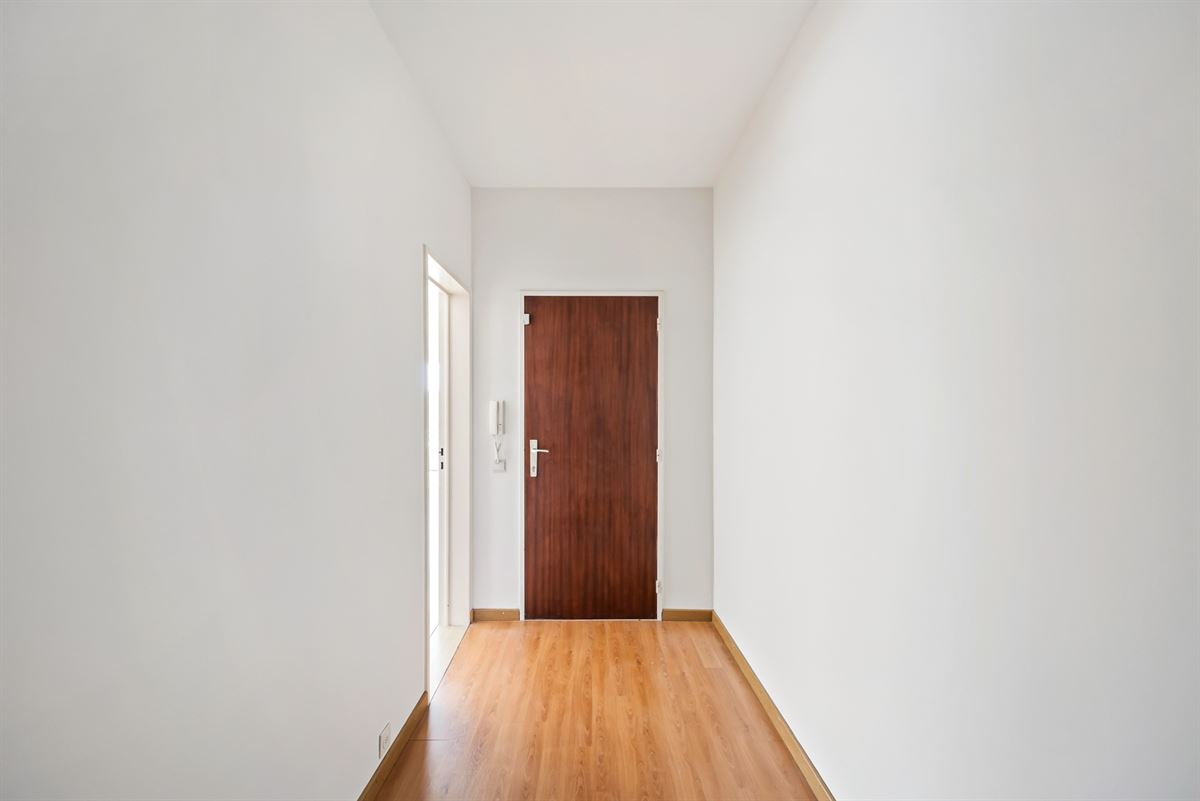 Rustig Gelegen Appartement met 2 Terrassen en Garage