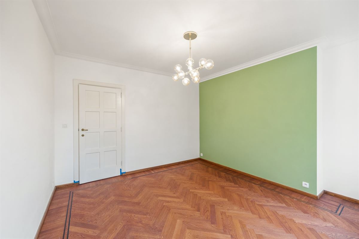 Karaktervolle Villa 1951 met Zuidwestgerichte Tuin