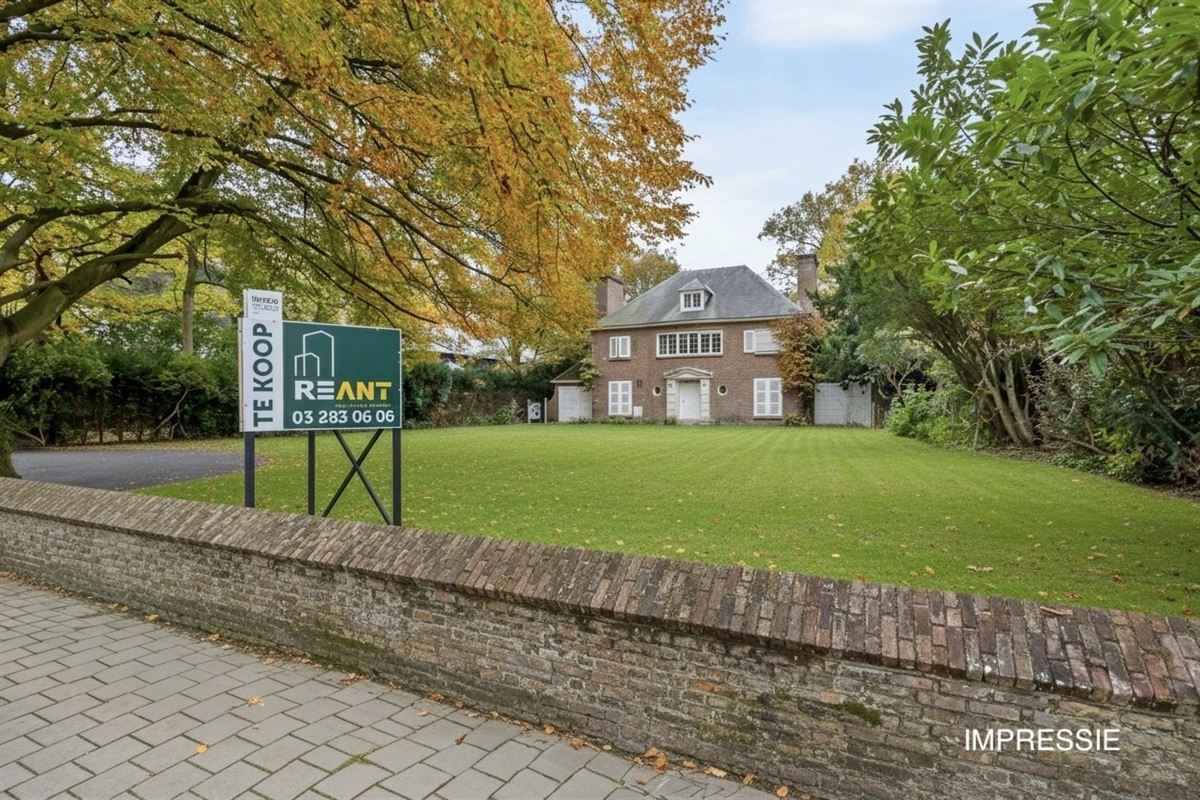 Karaktervolle Villa 1951 met Zuidwestgerichte Tuin
