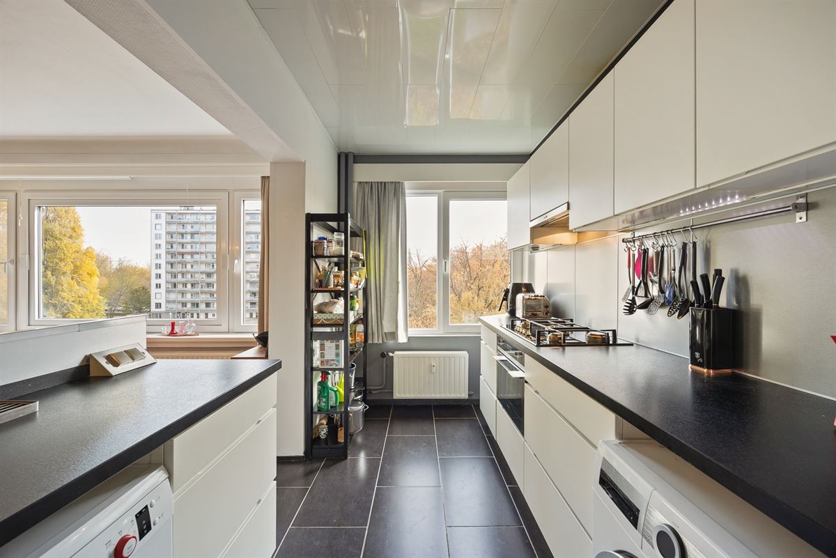 Licht en Energiezuinig Appartement met Uitzicht op Antwerpen