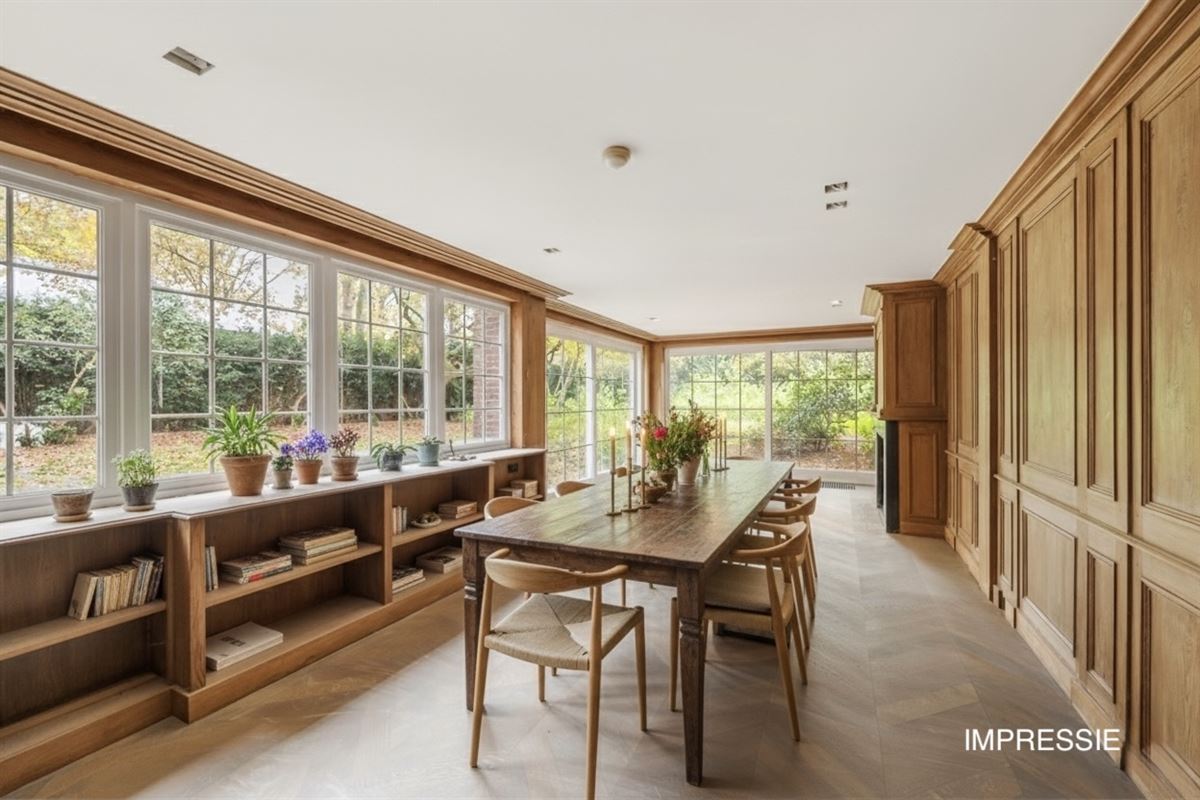 Karaktervolle Villa 1951 met Zuidwestgerichte Tuin