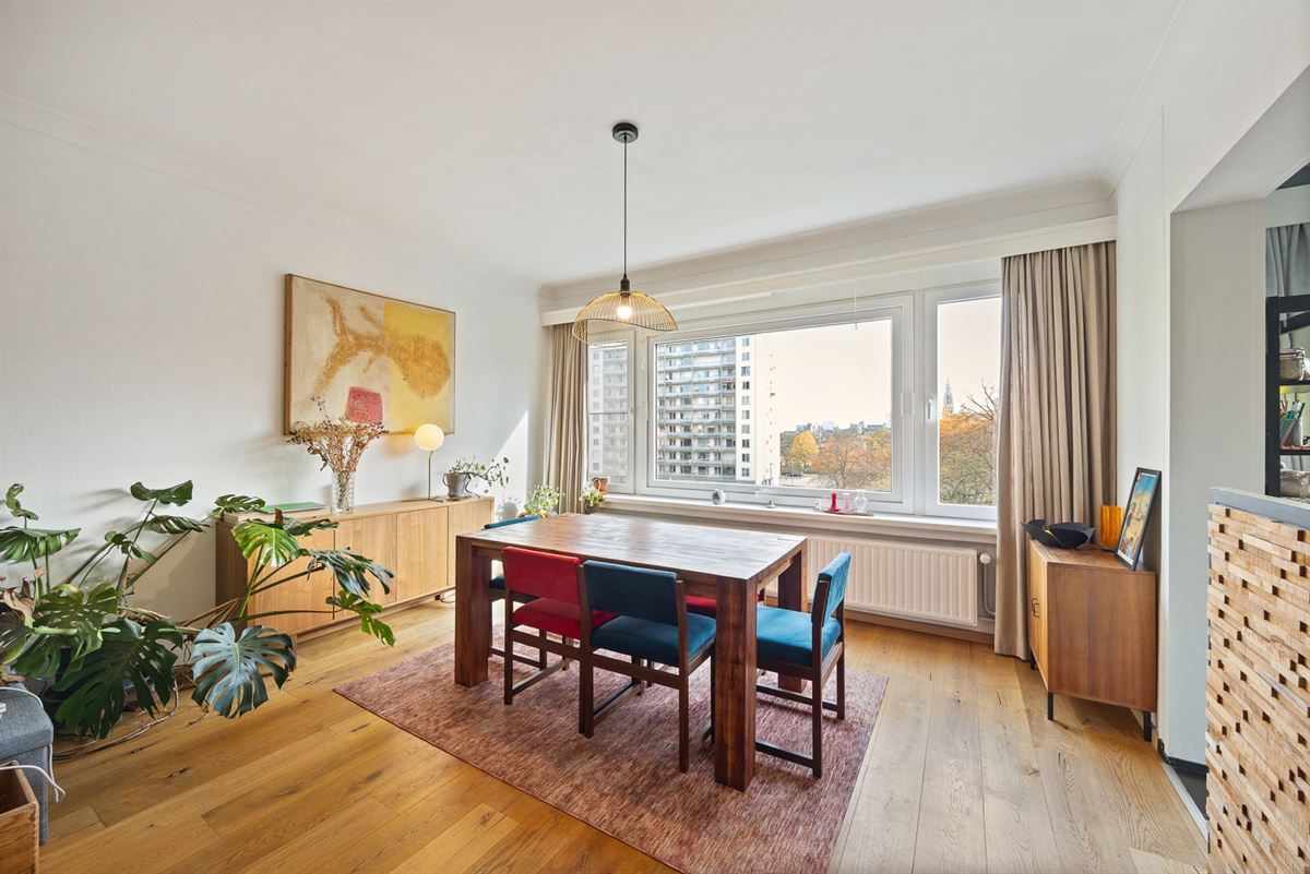 Licht en Energiezuinig Appartement met Uitzicht op Antwerpen