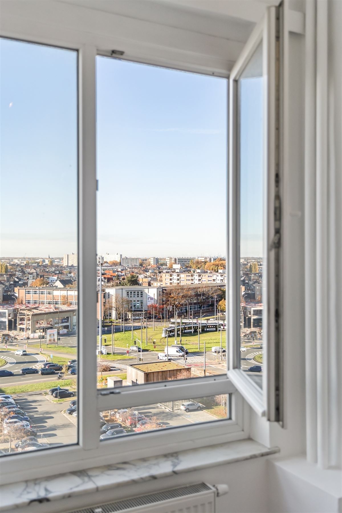 Gerenoveerd appartement met panoramisch uitzicht