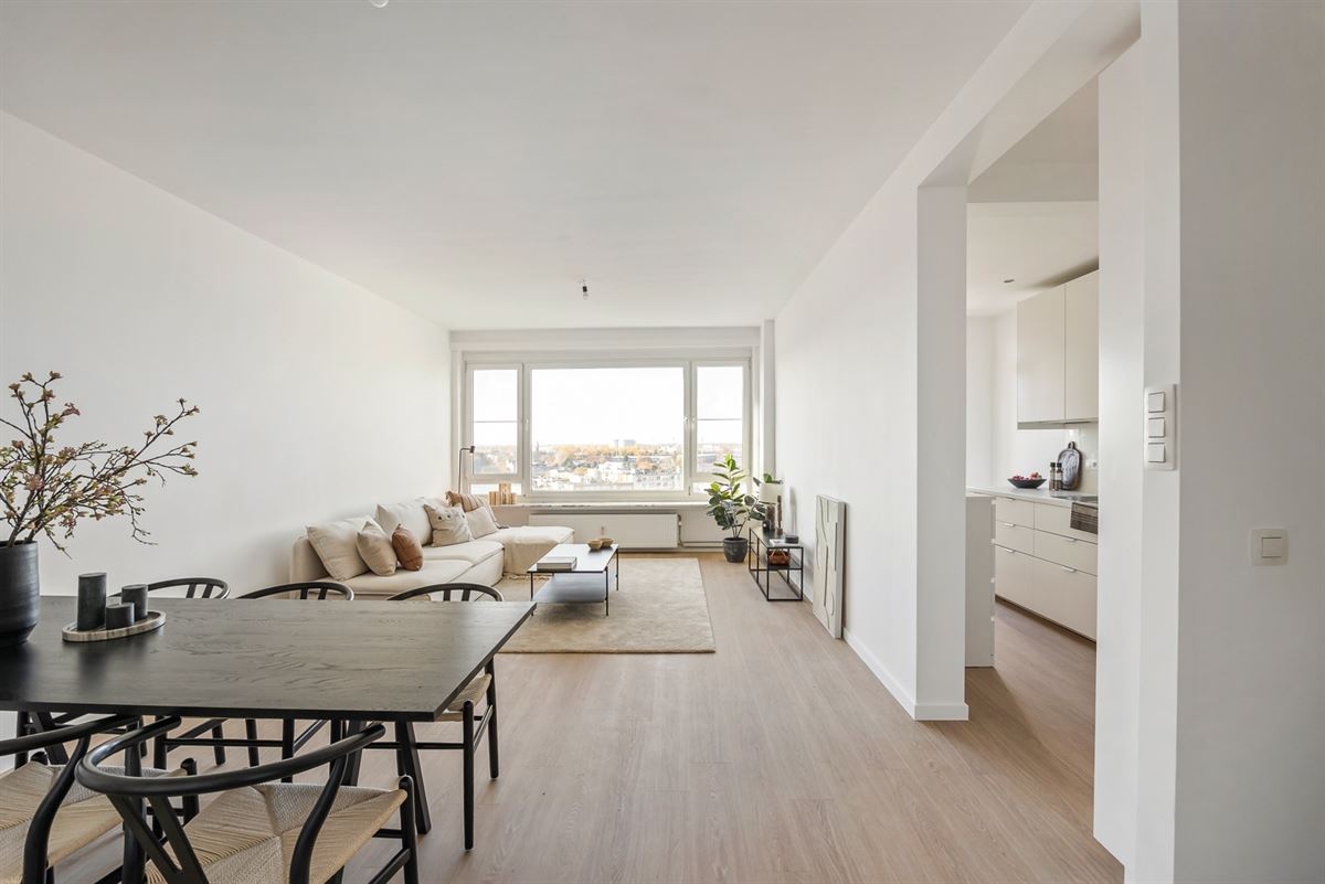 Gerenoveerd appartement met panoramisch uitzicht