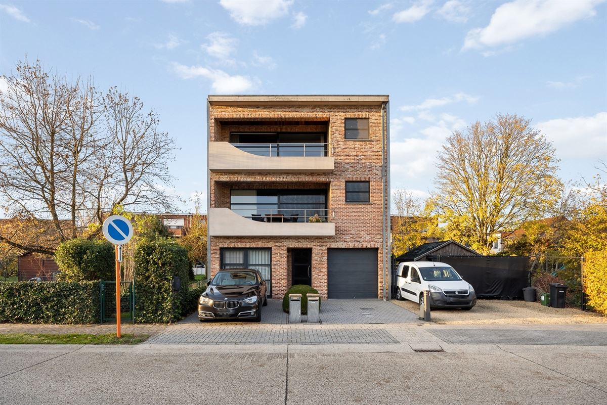 Instapklaar appartement op toplocatie in Edegem