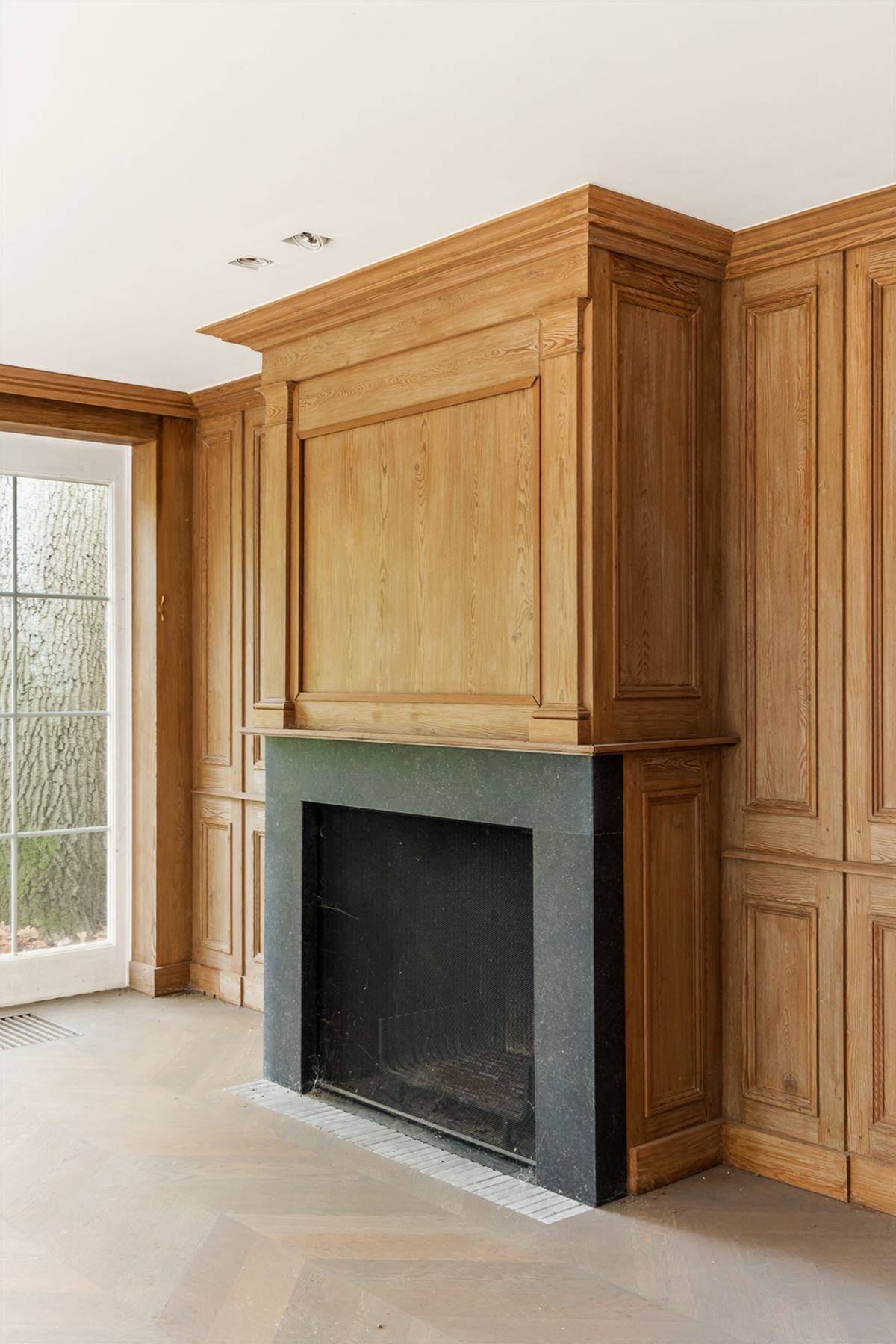 Karaktervolle Villa 1951 met Zuidwestgerichte Tuin