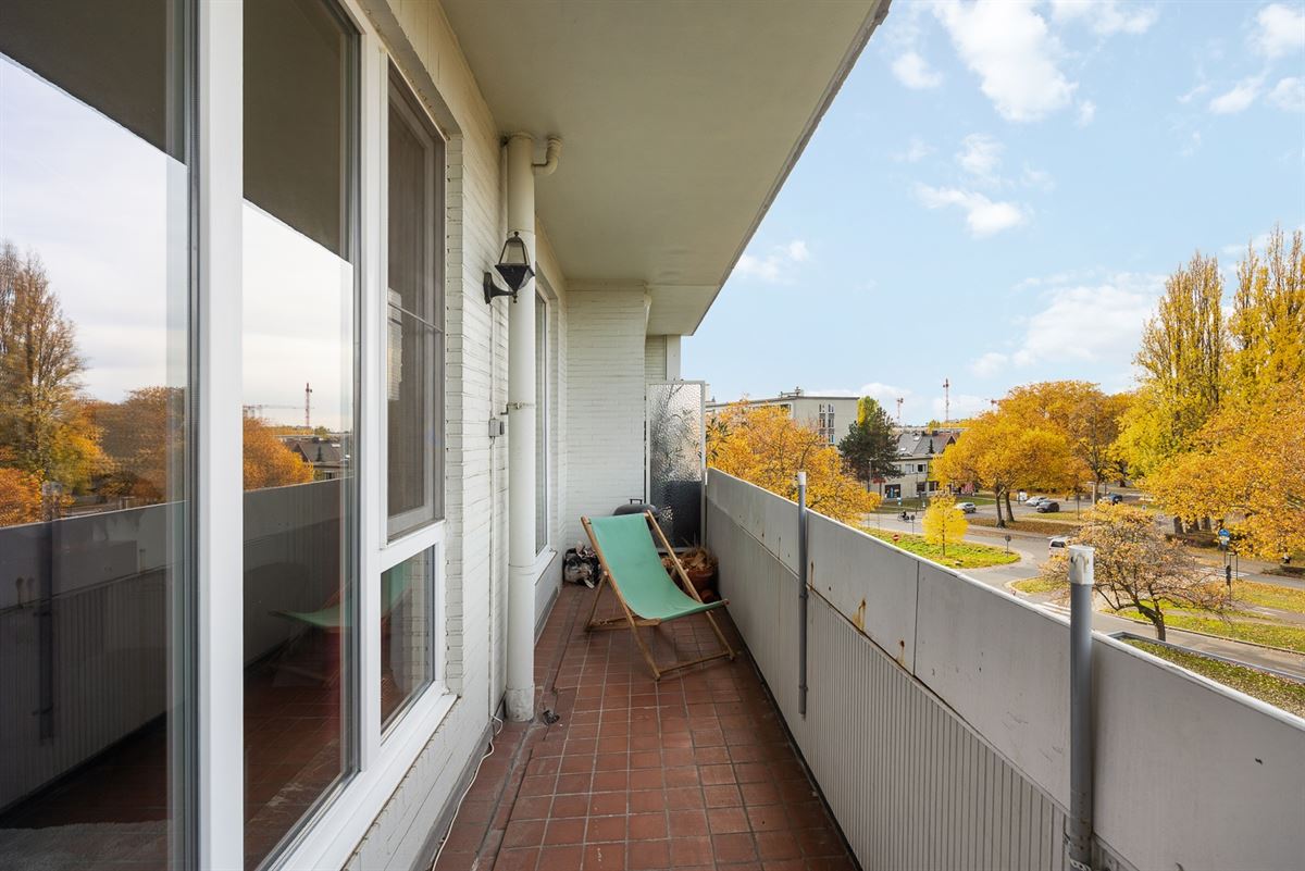 Licht en Energiezuinig Appartement met Uitzicht op Antwerpen