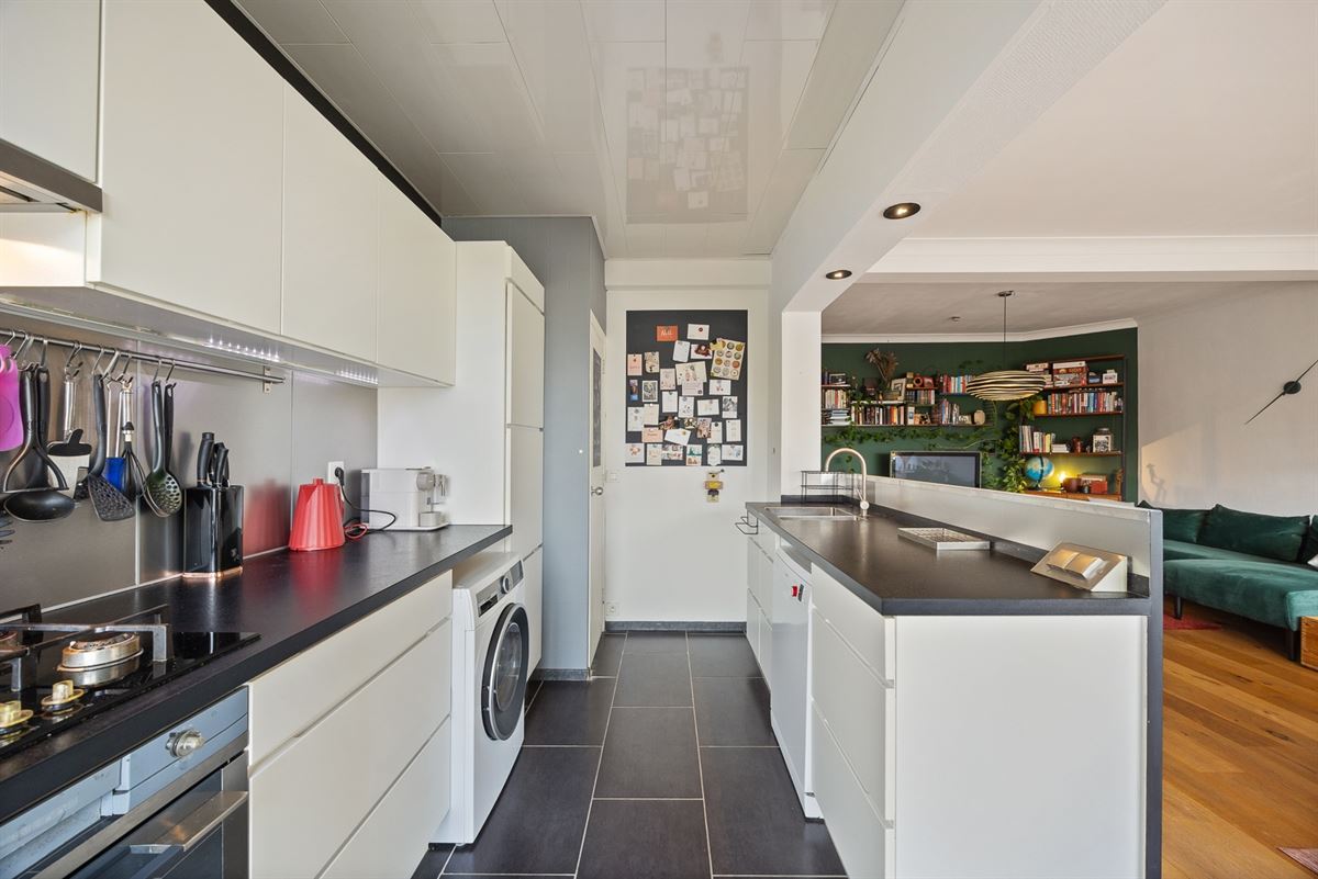 Licht en Energiezuinig Appartement met Uitzicht op Antwerpen