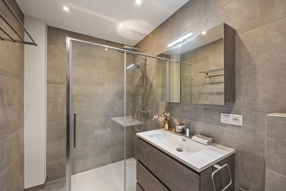 Gerenoveerd appartement met panoramisch uitzicht