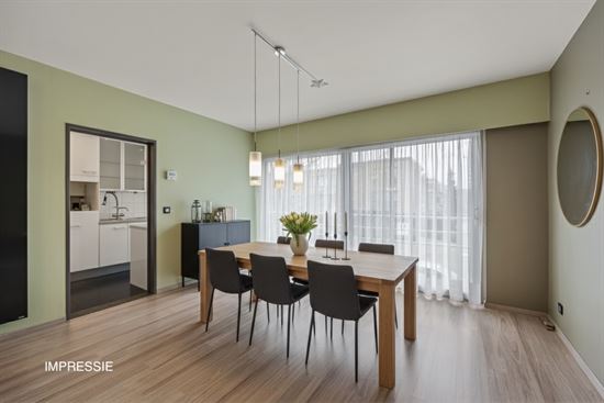 Instapklaar Appartement met Terras en Parking