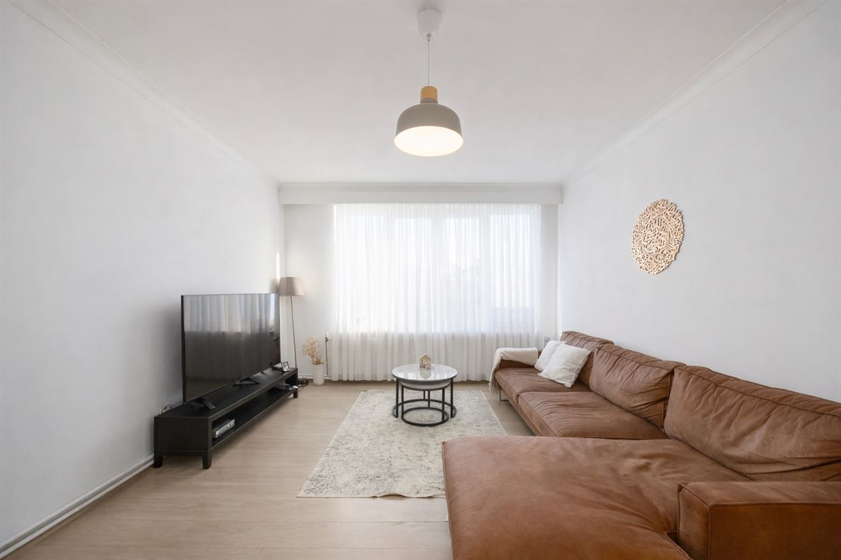Instapklaar Appartement met 2 SLPKS nabij Centrum Antwerpen