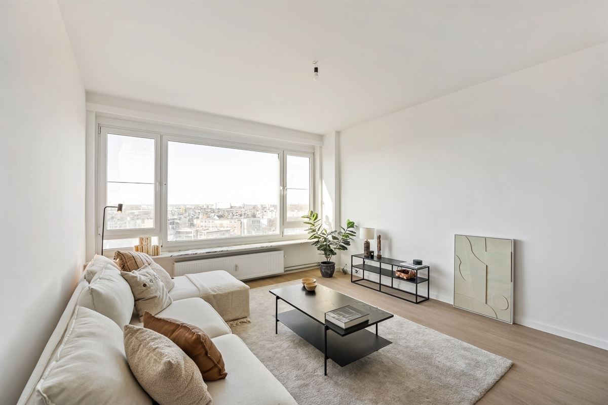 Gerenoveerd appartement met panoramisch uitzicht
