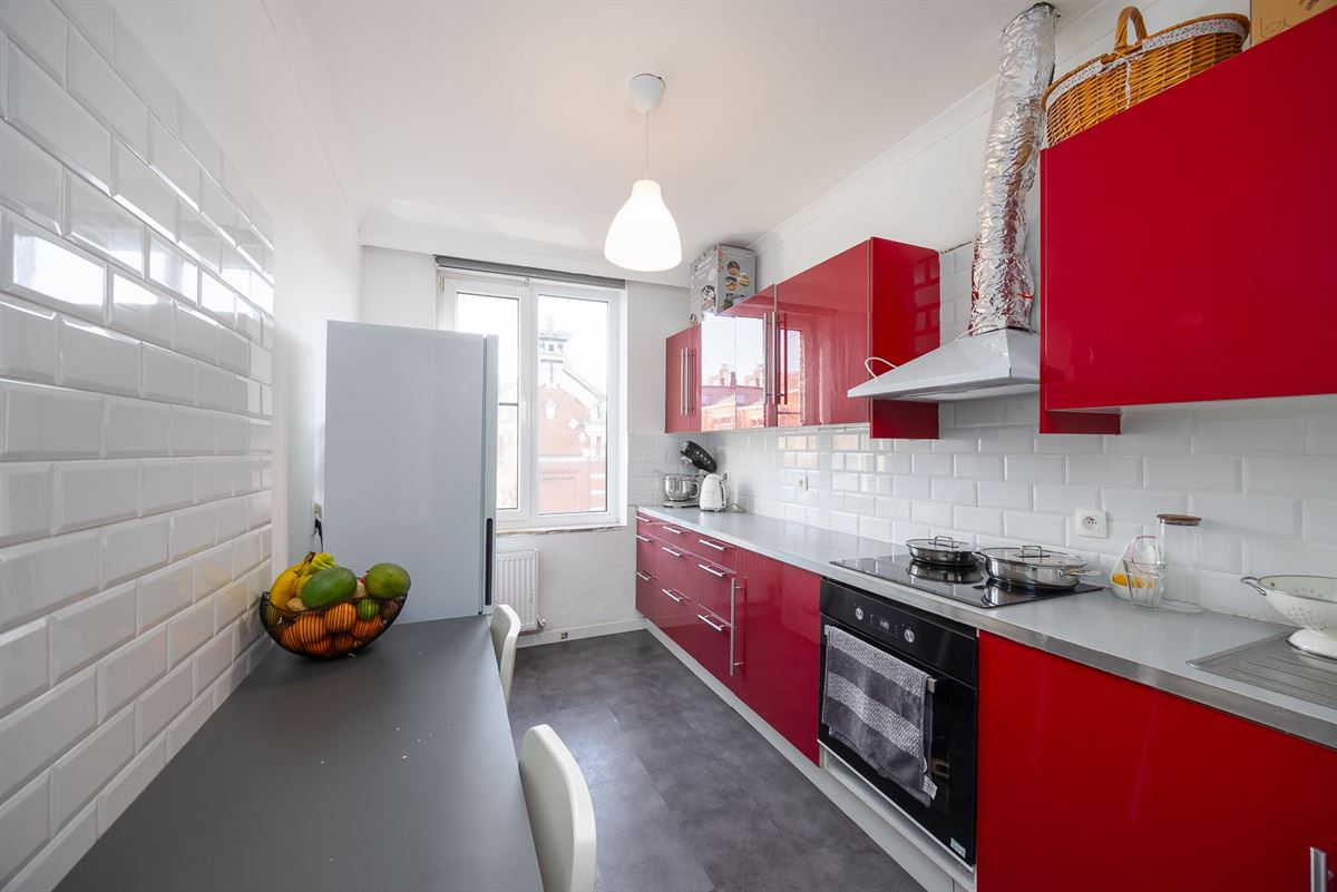 Instapklaar Appartement met 2 SLPKS nabij Centrum Antwerpen