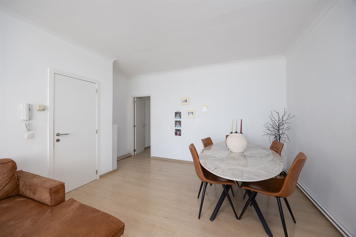 Instapklaar Appartement met 2 SLPKS nabij Centrum Antwerpen