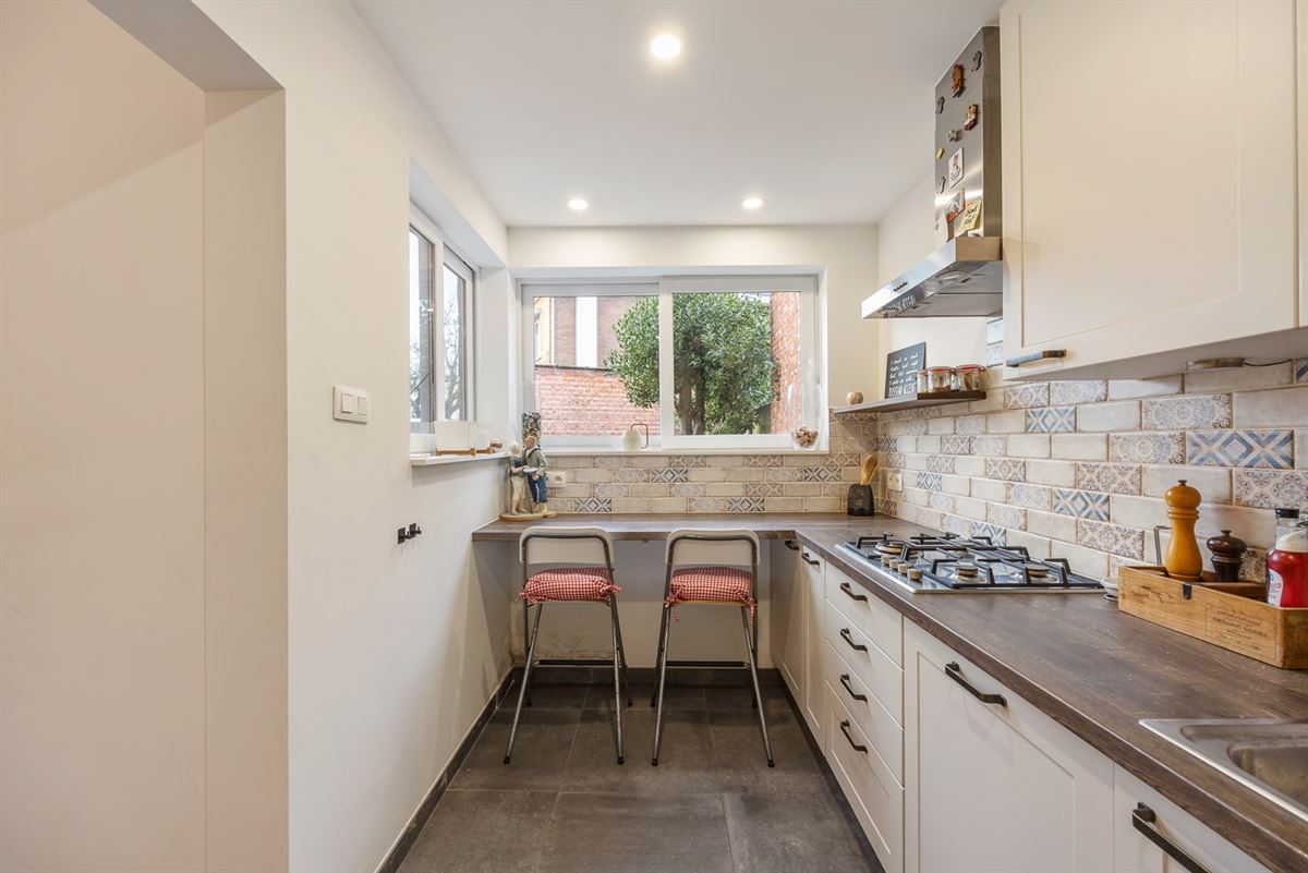 Instapklare en Ruime Gezinwoning met Tuin en Garage