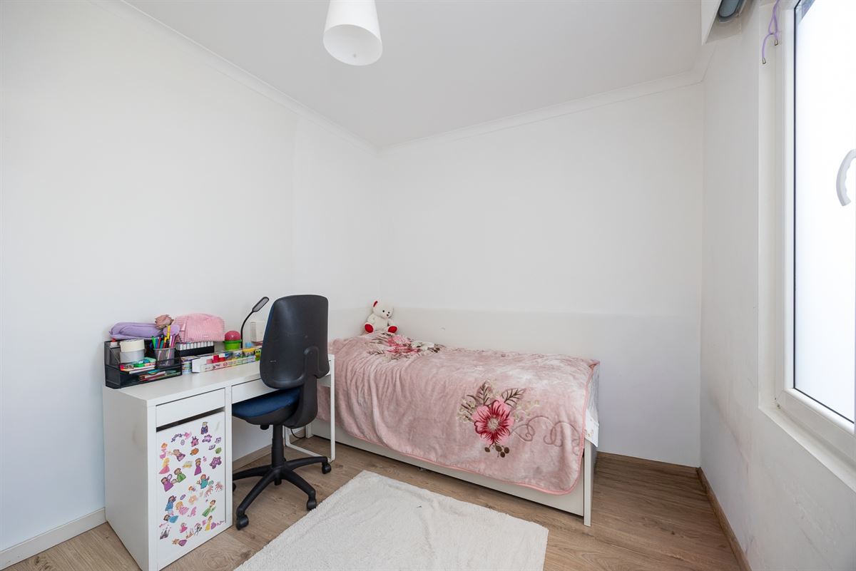 Instapklaar Appartement met 3 SLPKS nabij Centrum Antwerpen