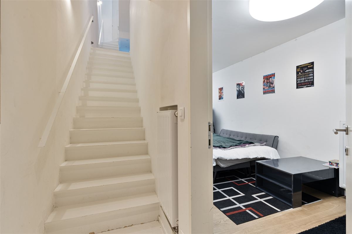 Lichtrijke Stadswoning met 3 Slaapkamers en 2 Terrassen