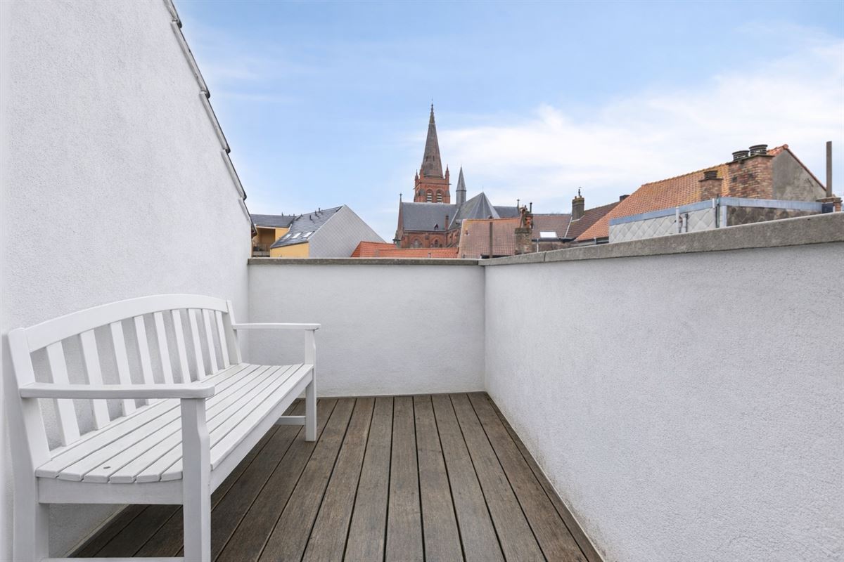 Lichtrijke Stadswoning met 3 Slaapkamers en 2 Terrassen