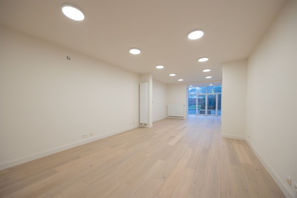 Exclusief kantoorgebouw in Beaux-Artsstijl