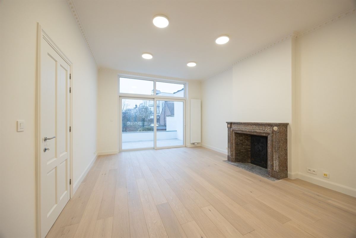 Exclusief kantoorgebouw in Beaux-Artsstijl