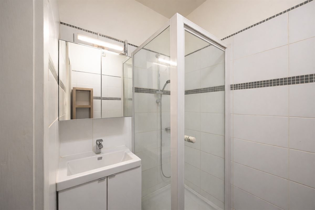 Gelijkvloersappartement in het Hart van Sint-Andries