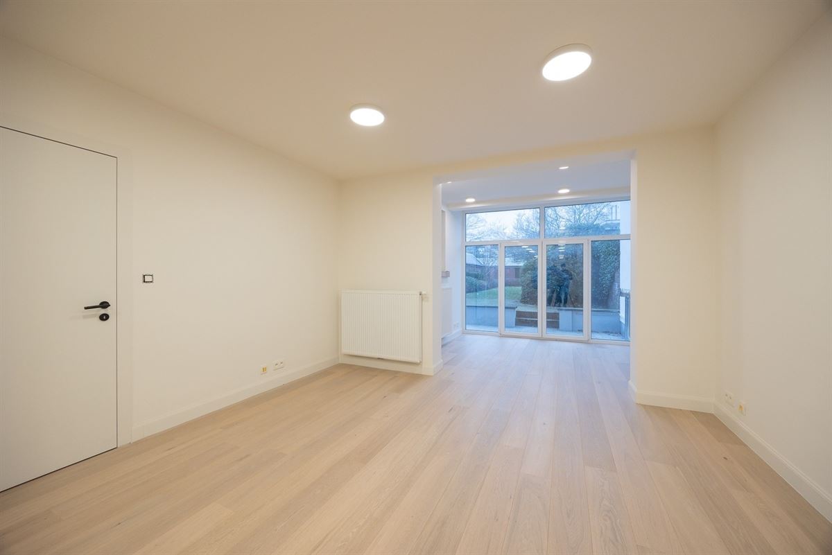 Exclusief kantoorgebouw in Beaux-Artsstijl
