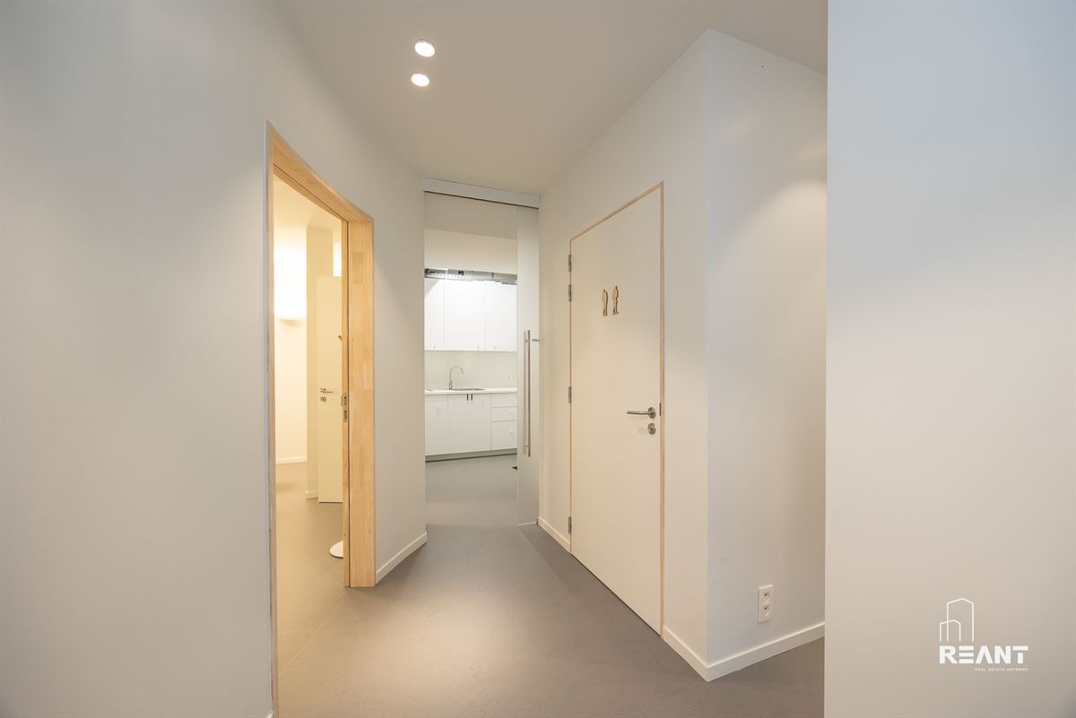 Moderne Instapklare Praktijkruimtes met Designafwerking