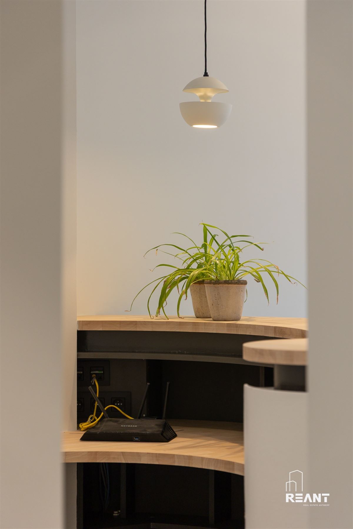 Moderne Instapklare Praktijkruimtes met Designafwerking