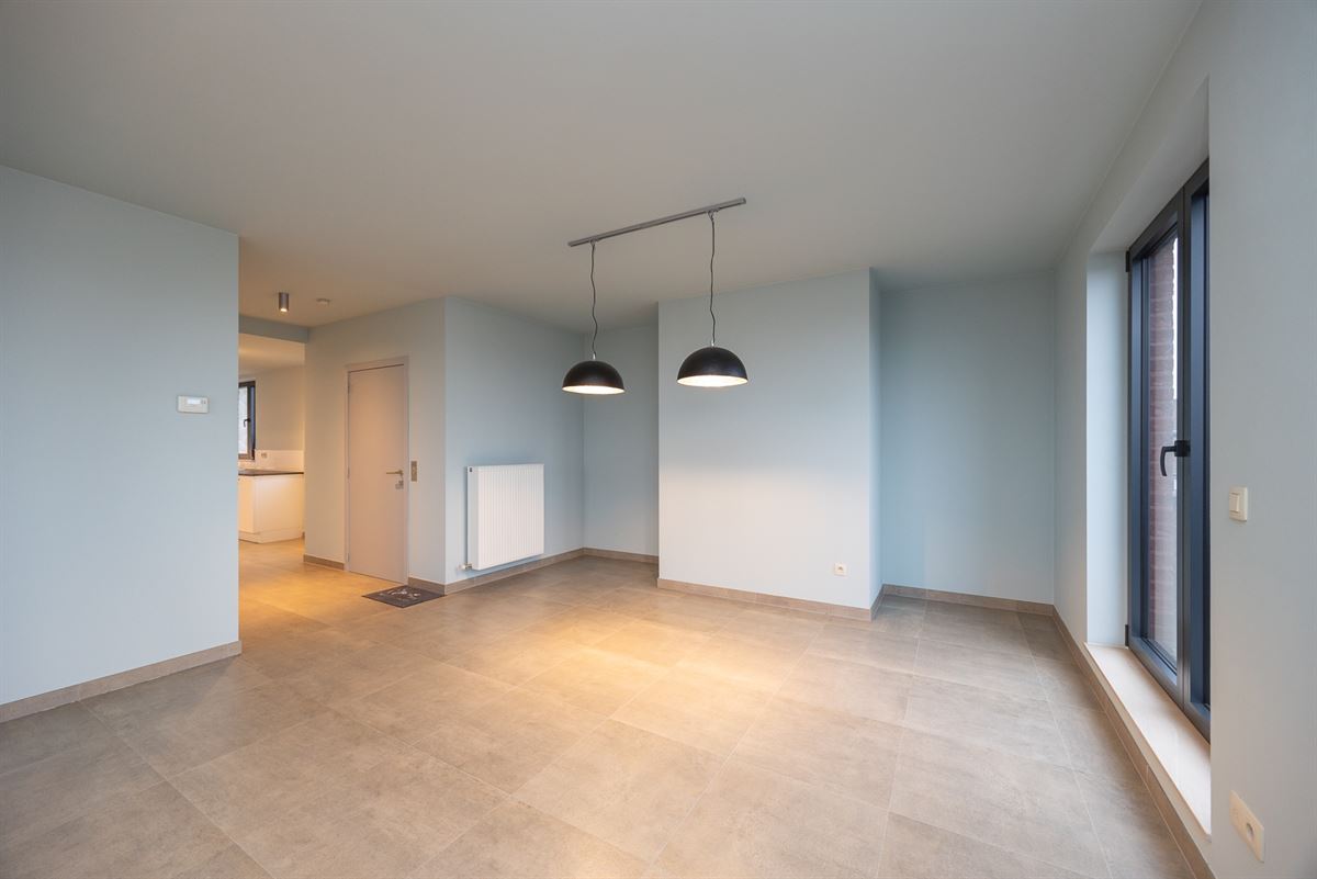 Dakappartement met Zuidgericht Terras en 2 Parkeerplaatsen